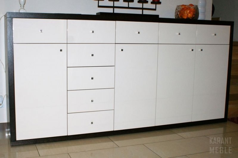 Meble do salonu MDF, lakier połysk w kubiku z forniru — zdjęcie 11