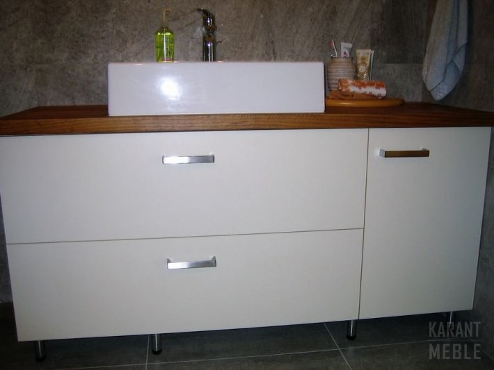 Meble łazienkowe — fornir i MDF, lakier mat — zdjęcie 6
