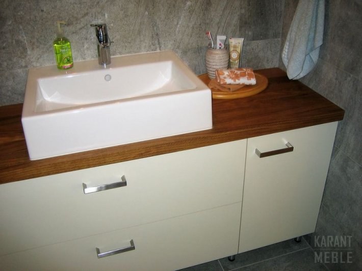 Meble łazienkowe — fornir i MDF, lakier mat — zdjęcie 5