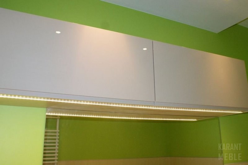 Meble łazienkowe — MDF, lakier połysk