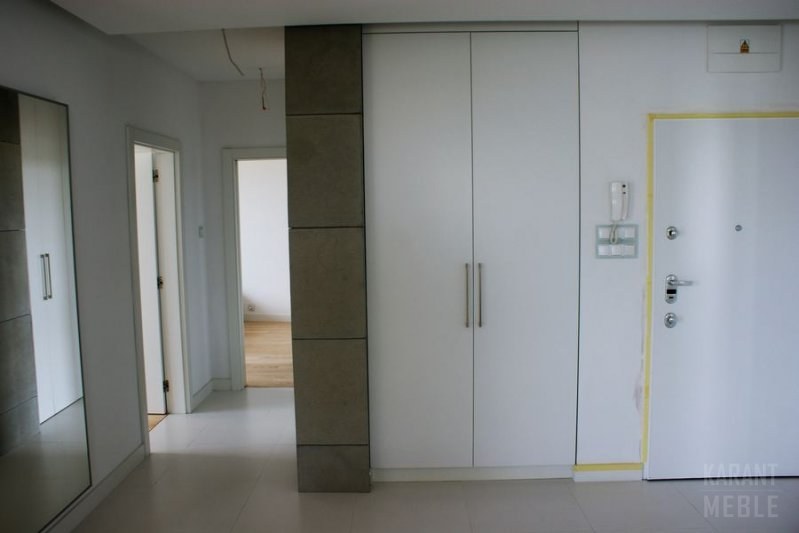 Szafa — drzwi uchylne, MDF, lakier mat — zdjęcie 2