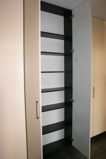 Szafa — MDF, lakier mat — zdjęcie 6